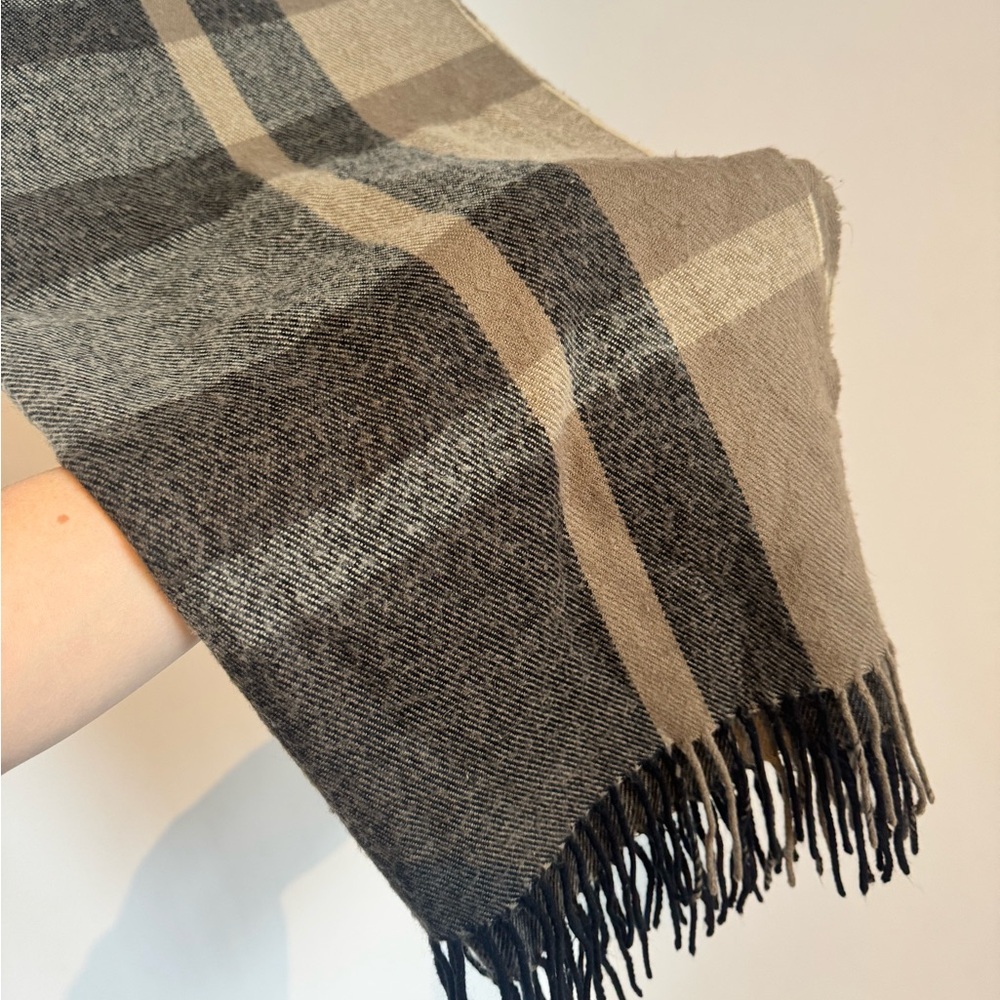 H&M Gray and Tan Plaid Scarf